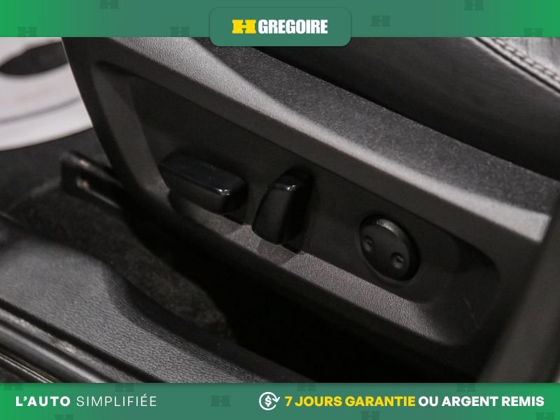 Mitsubishi Outlander 2023 Gris Blainville - photo #17
