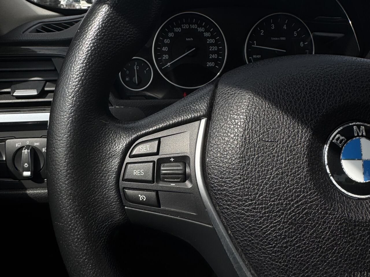BMW 328 Xdrive 2014 Noir Granby - photo #15