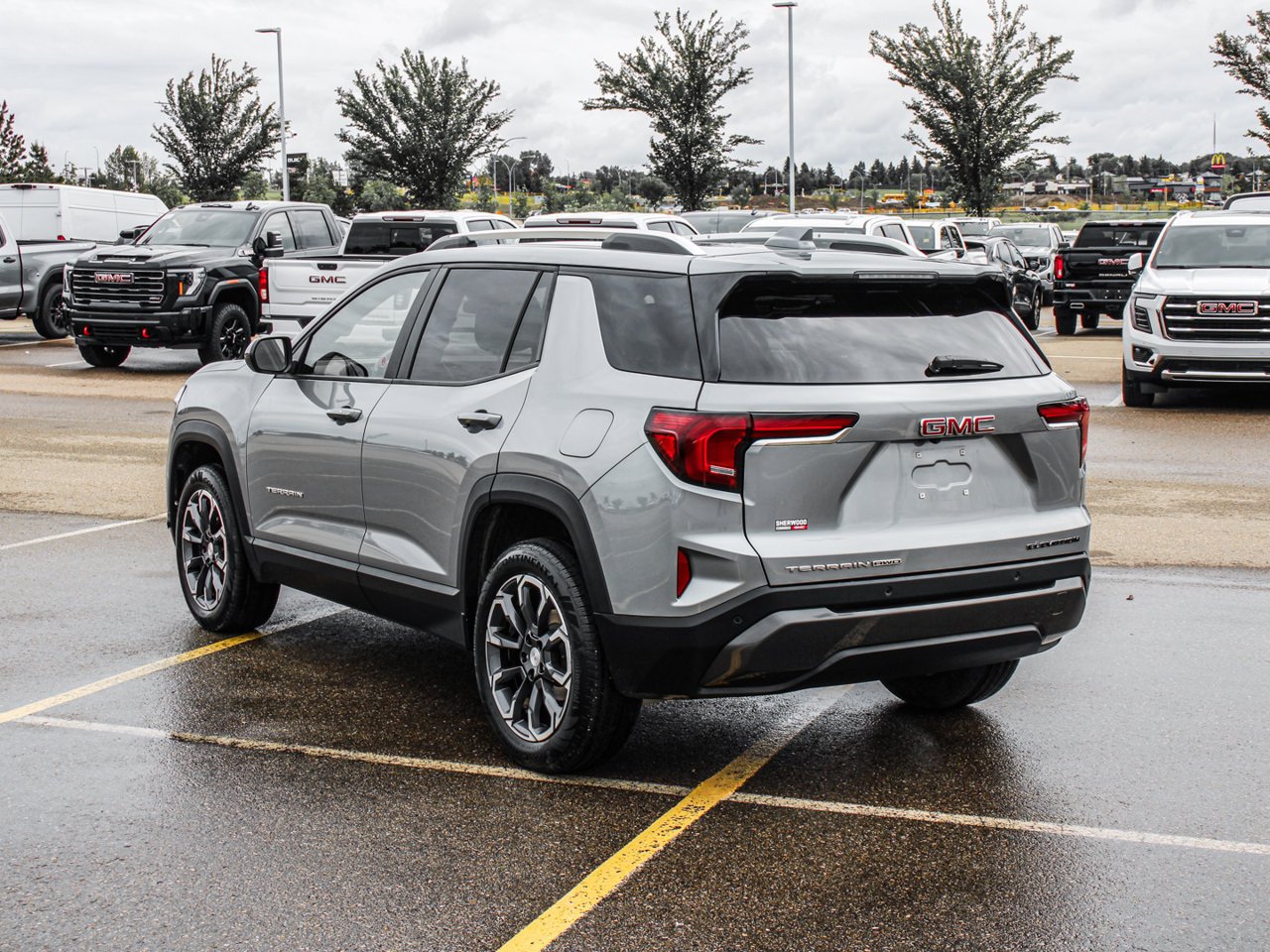 2025 GMC Terrain AWD 4dr Elevation Grey Sherwood Park - photo #5