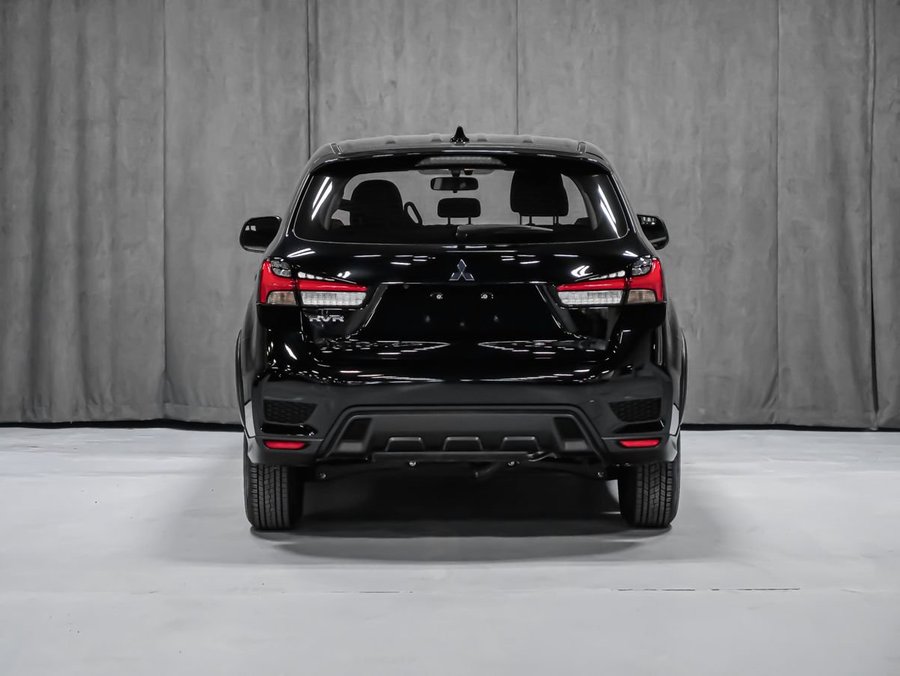 2026 Mitsubishi RVR ES Labrador Black