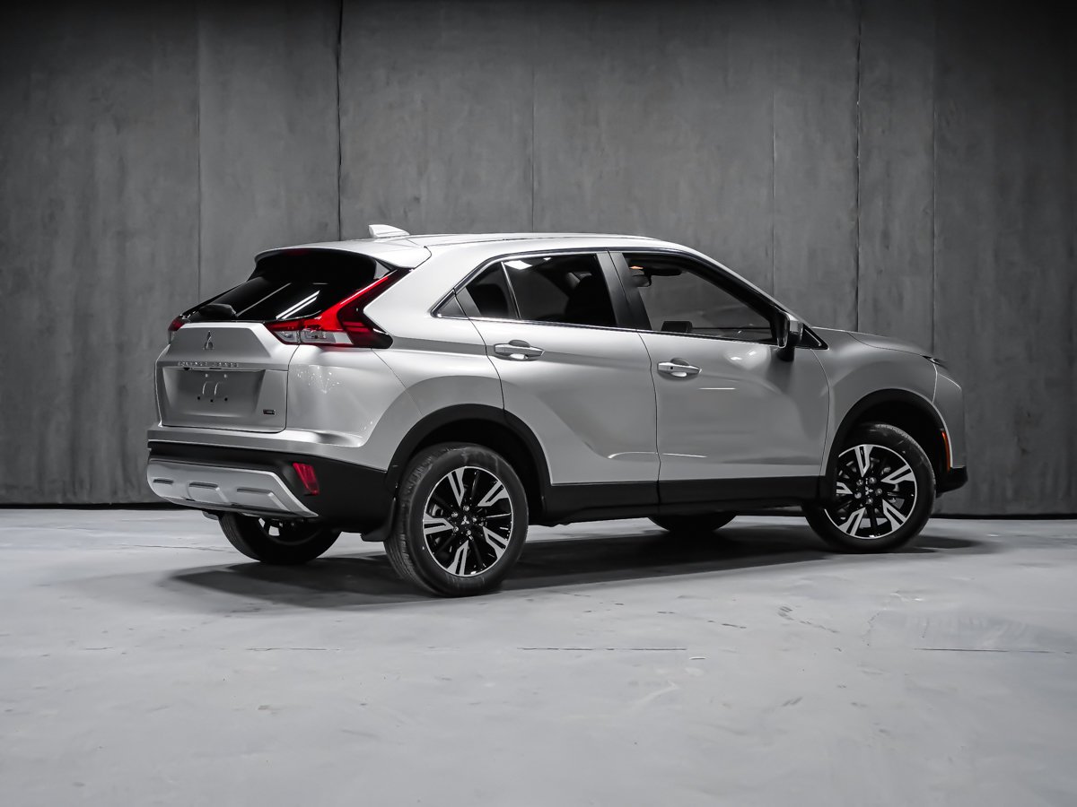 2026 Mitsubishi Eclipse Cross SE Titanium Grey Metallic Montreal - photo #7