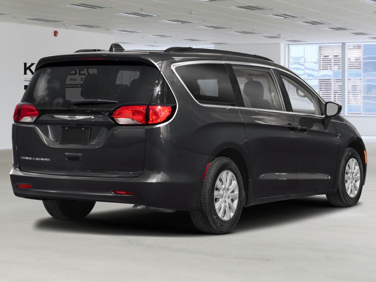 2027 CHRYSLER Grand Caravan 270010 | SXT 2RM Diamond Black Crystal Pearl Gatineau - photo #1