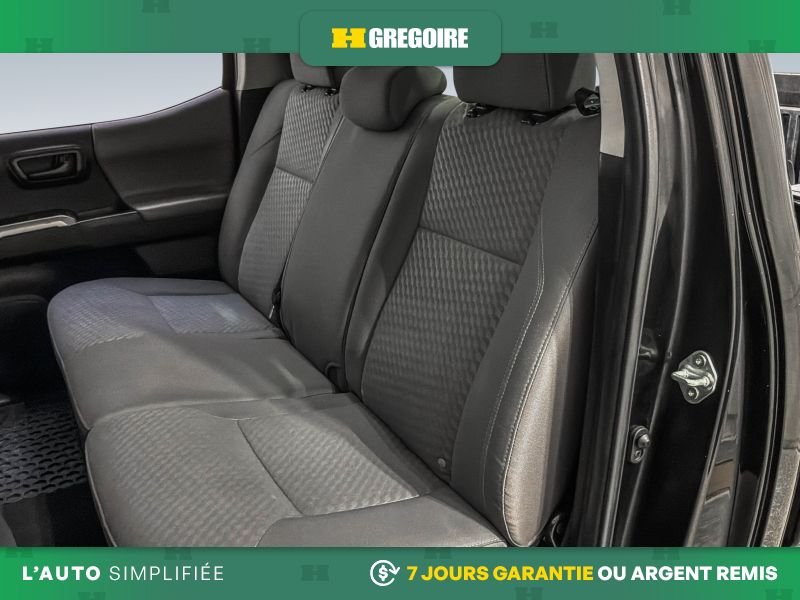 Toyota Tacoma 821853 | SR5 4x4 Double Cab Auto 2022 Noir Laval - photo #33