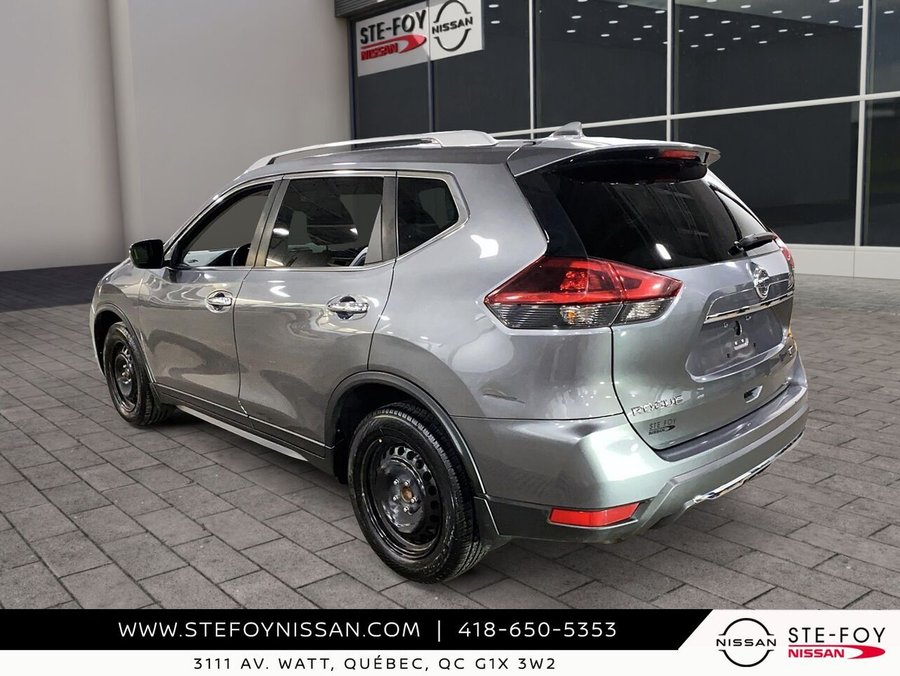 Nissan Rogue K6068A 2020 Gris