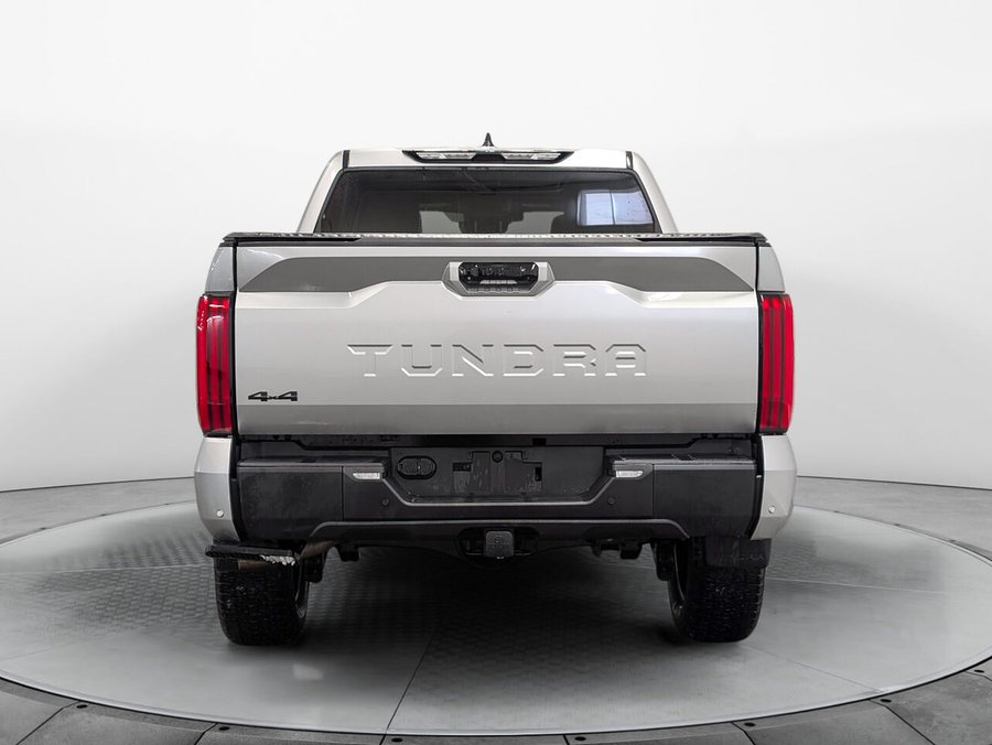 Toyota Tundra 4X4 CrewMax Limited Toit pano Volant chauffant 2024 Argent