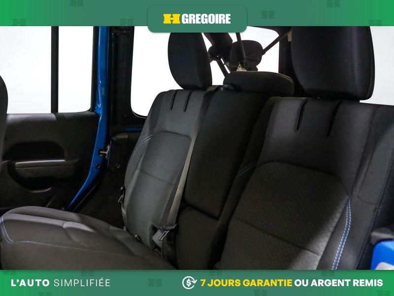 2023 Jeep Wrangler Blue Saint-Eustache - photo #20