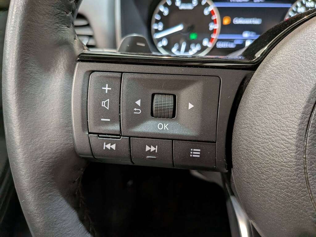 2023 Nissan Rogue AWD SV Moonroof Grey Val-David - photo #16