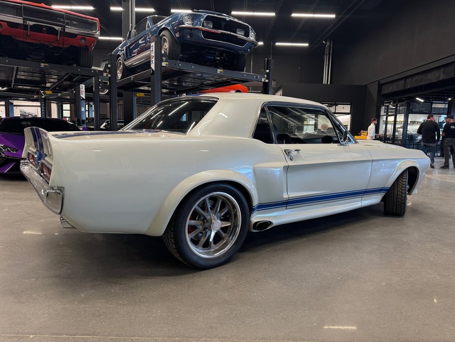 1968 Ford Mustang 1968 Tri-Stage Pearl White