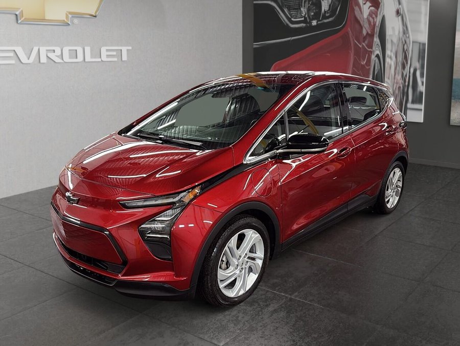 CHEVROLET BOLT LT + BAS KILOMETRAGE + FINI L'ESSENCE !! 2023 Rouge