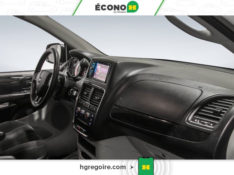 2017 Dodge GR Caravan White Laval - photo #20