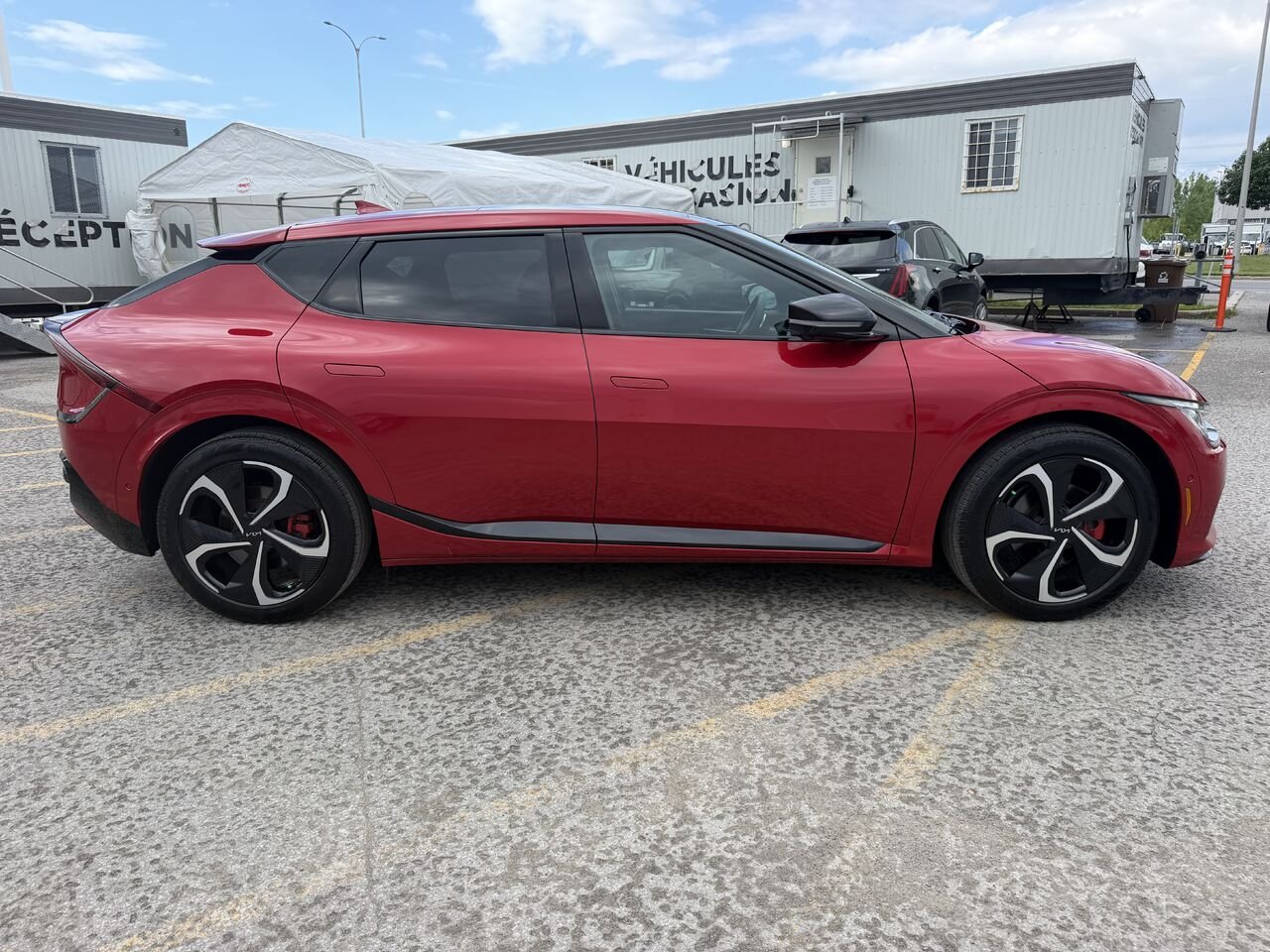 2024 Kia EV6 GT-Line AWD Red Laval - photo #7