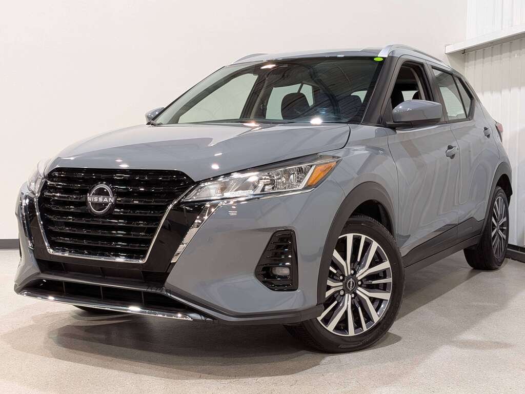 Nissan Kicks SV FWD 2024 Gris Val-David - photo #0