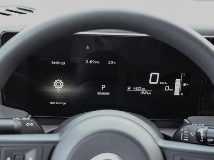 2026 Nissan Kicks Gun Metal Metallic Laval - photo #13