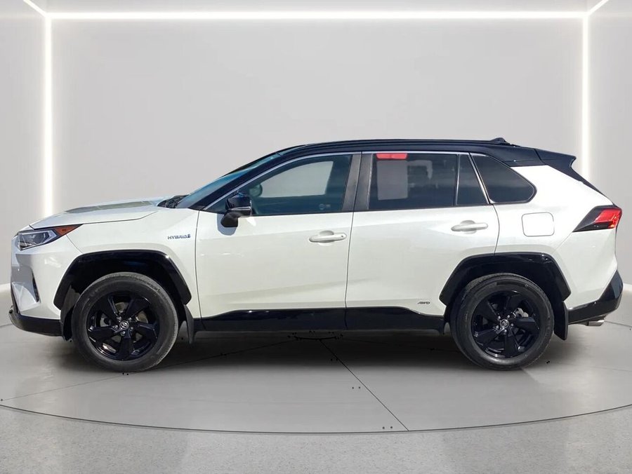 2020 Toyota RAV4 2020 Blizzard Pearl with Black Roof