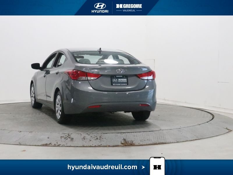 Hyundai Elantra YS42 | Berline 4 portes, boîte automatique, GL 2013 Gris Laval - photo #7