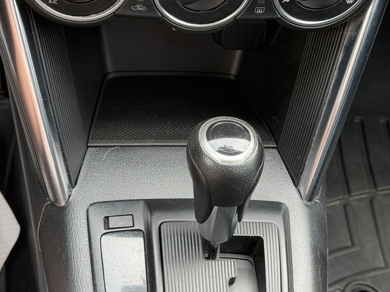 2014 Mazda CX-5 Grey Ste-Marie - photo #17