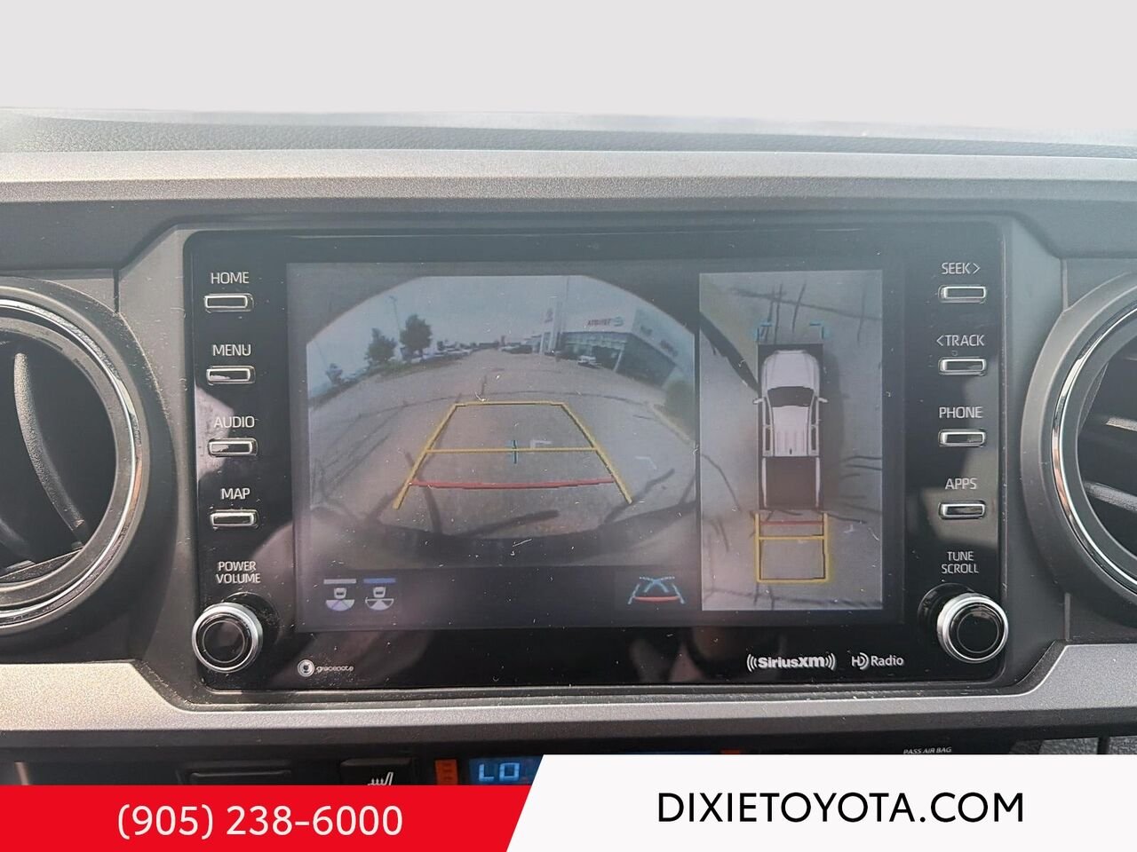 2020 Toyota Tacoma TRD OFFROAD PREMIUM 4WD / V6 / SHORT BED / REAR DIFF LOCK / HEATED SEATS / LEATHER SURFACE / MOONROOF / ALLOY WHEELS Quicksand Mississauga - photo #15
