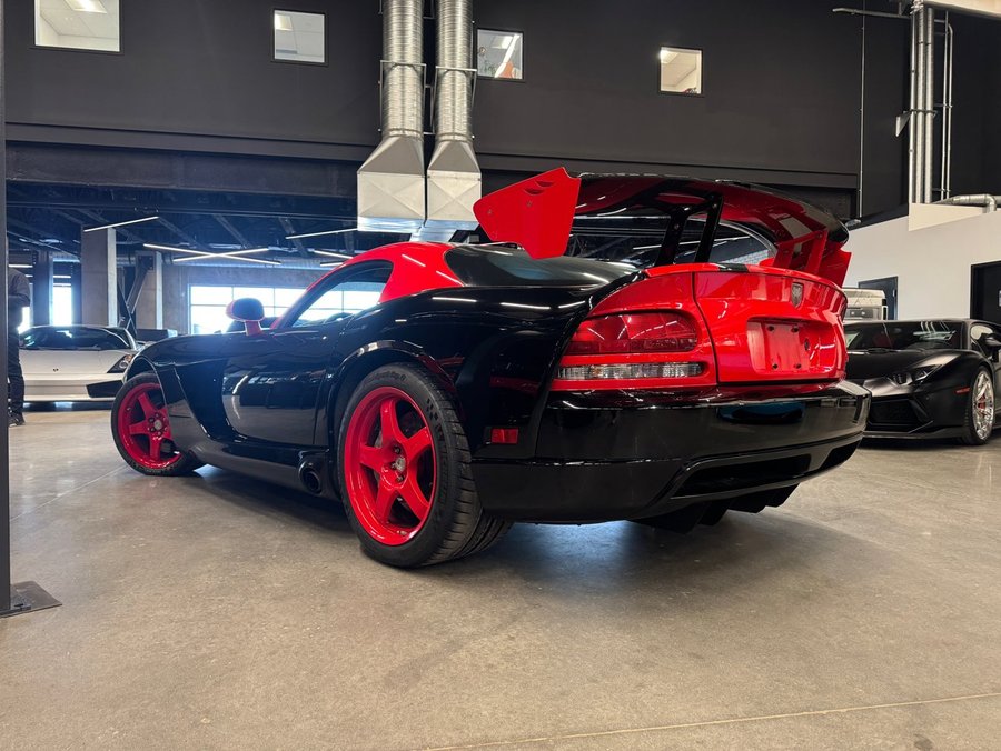 2010 Dodge Viper 2010 Black