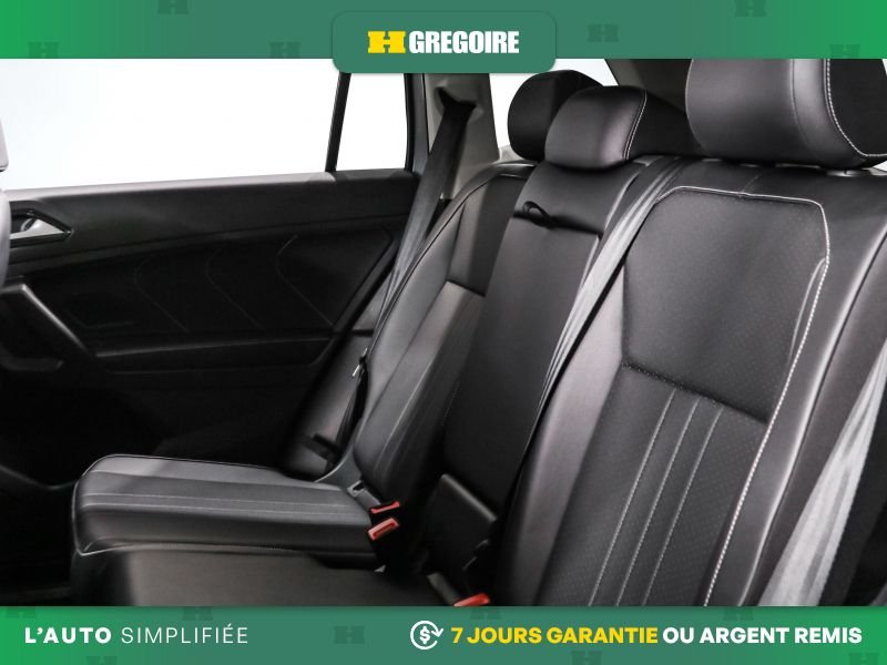 2022 Volkswagen Tiguan Grey Blainville - photo #24