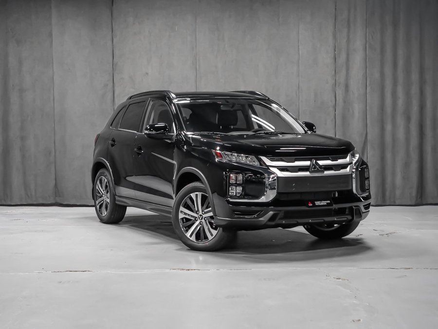 2026 Mitsubishi RVR SEL Labrador Black