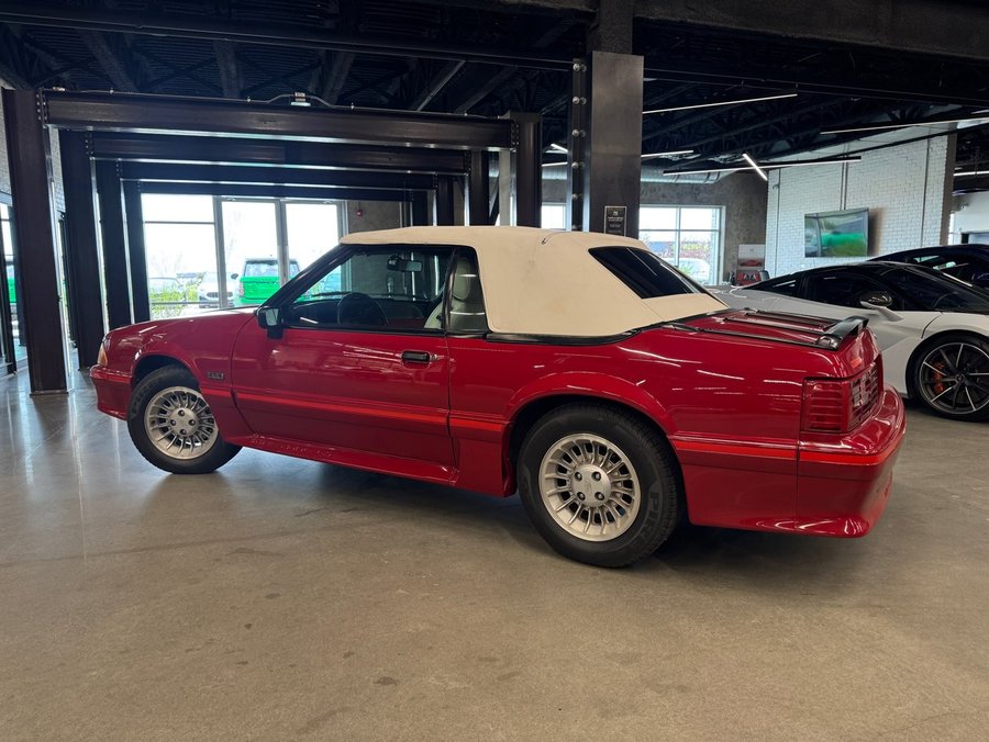 1988 Ford Mustang 1988 Red