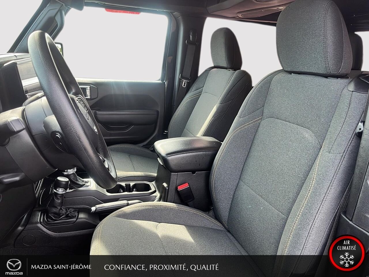 2024 Jeep Wrangler Sport | A/C | 4x4 | AUTOMATIQUE | V6 | Black Saint-Jérôme - photo #17
