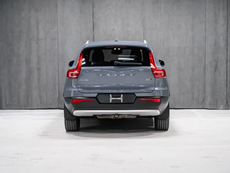 2023 Volvo XC40 B4 CORE CLIMATE Grey