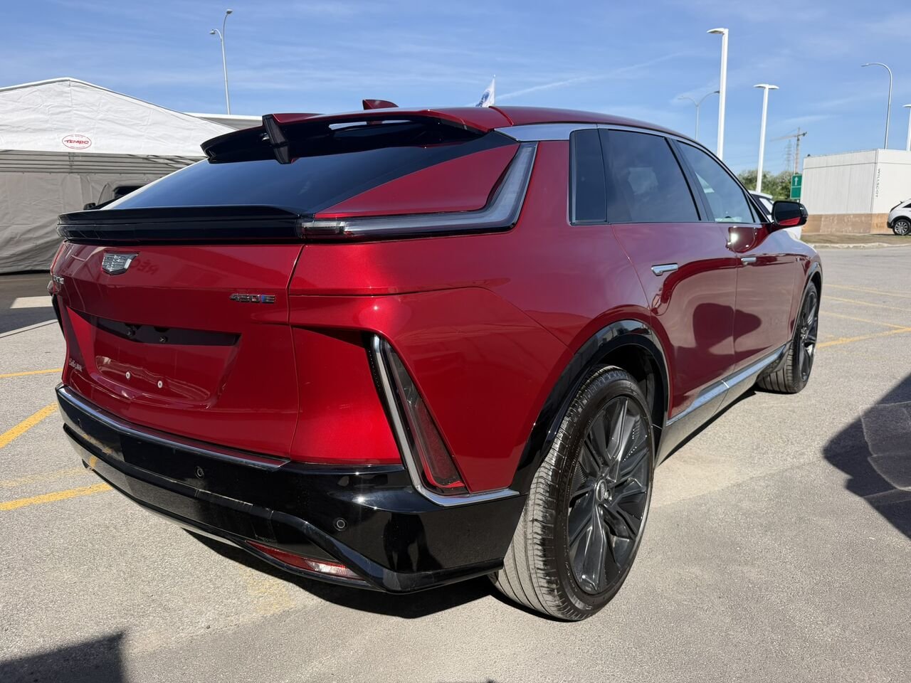2024 Cadillac LYRIQ Tech FINANCEMENT À PARTIR DE 0.99% Red Laval - photo #12