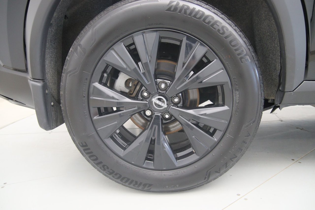 2023 Nissan Rogue VIN JN8BT3BB5PW205664 Black Chicoutimi - photo #16
