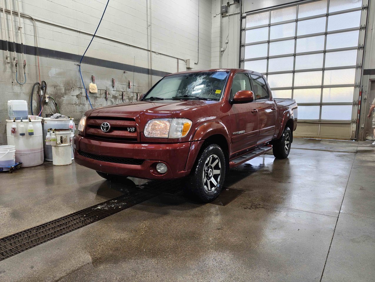 2005 Toyota Tundra Double Cab 140.6 V8 4WD Limited Red Sherwood Park - photo #3