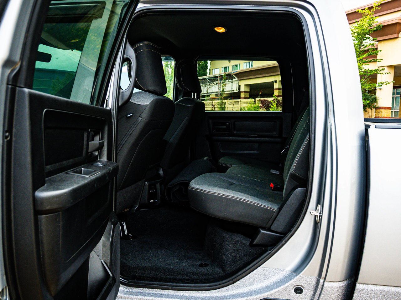 2023 Ram 3500 Tradesman 4x4 Crew Cab 8' Box Grey Sherwood Park - photo #26