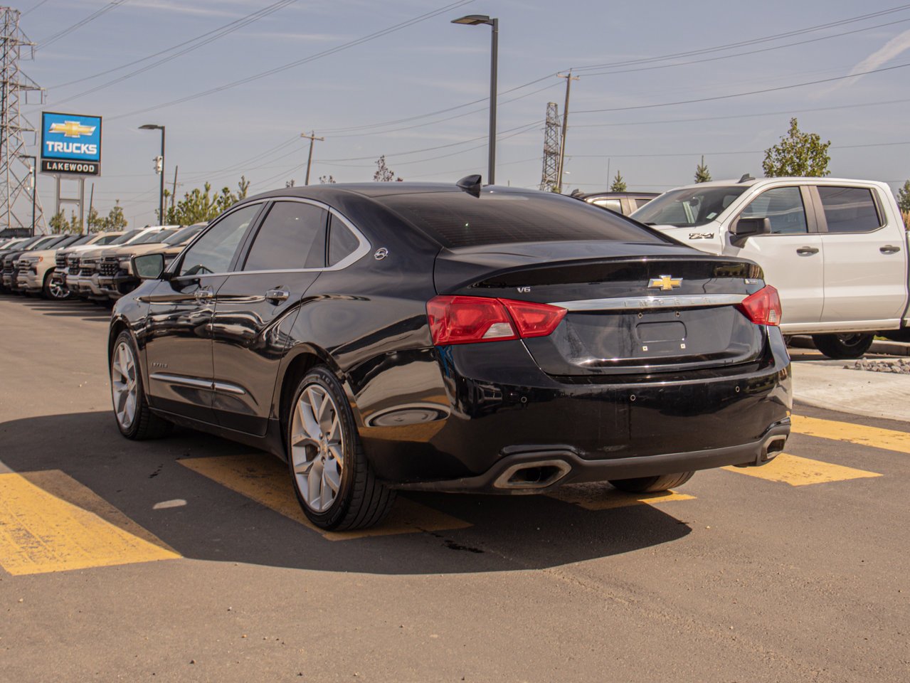 2019 Chevrolet Impala 4dr Sdn Premier w/2LZ Black Sherwood Park - photo #7