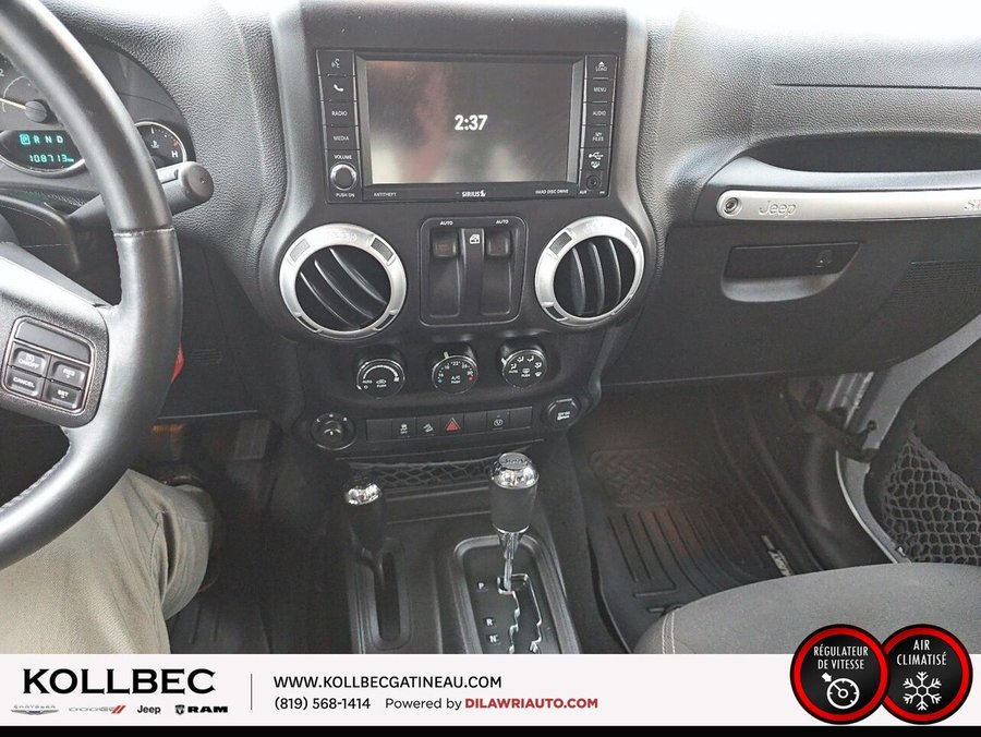 JEEP WRANGLER ***CLEAN CARFAX*** 2015 Argent