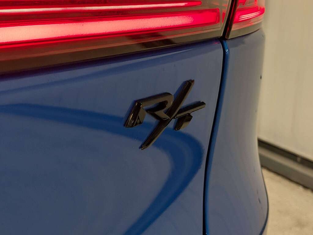2024 Dodge Hornet R/T Plus PHEV EAWD *Ltd Avail* Blue Val-David - photo #40
