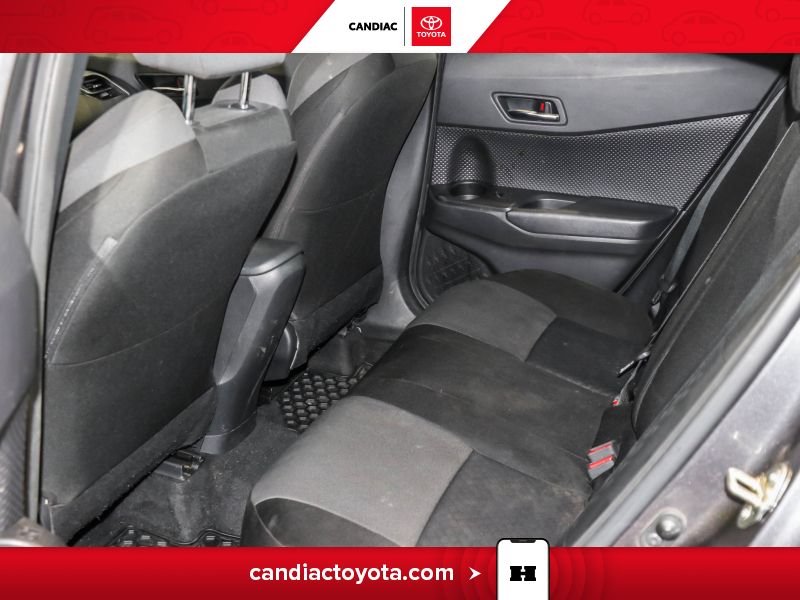 Toyota C-HR 2022 Gris Blainville - photo #30
