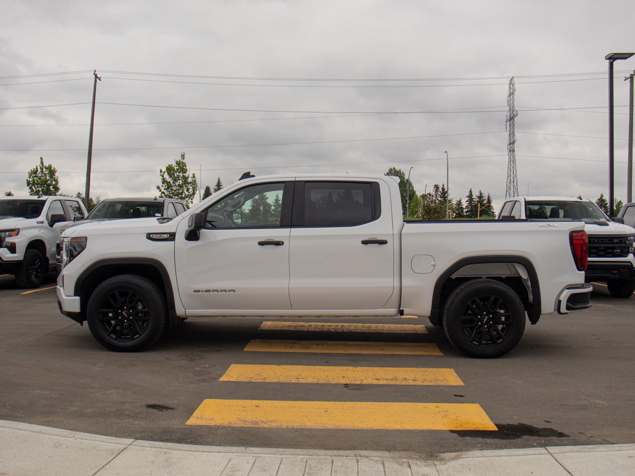 2024 GMC Sierra 1500 4WD Crew Cab 147 Pro White Sherwood Park - photo #6