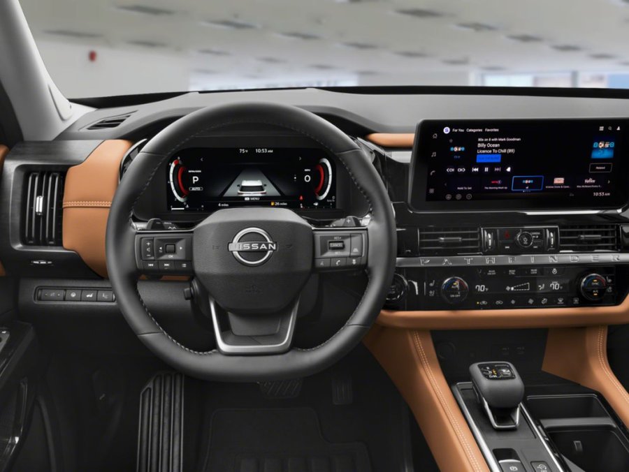 2026 NISSAN Pathfinder 2026 Everest While Pearl Tricoat/Super Black