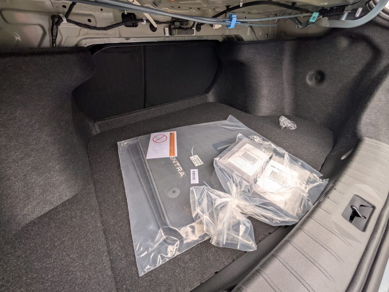 2026 NISSAN Sentra SENTRA SV Atlantic Grey Metallic Châteauguay - photo #12