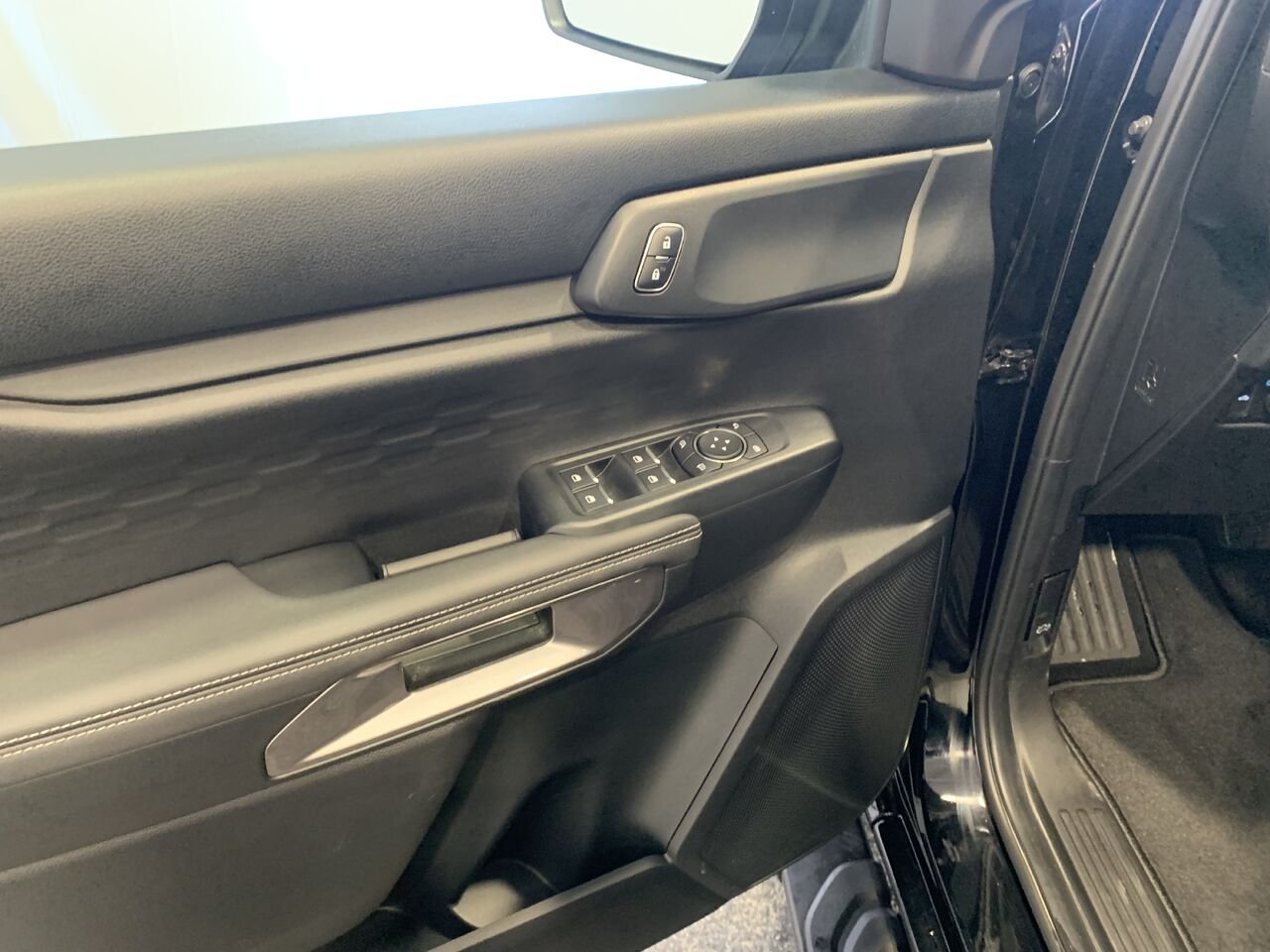 2024 Ford Ranger XLT RANGER XLT CREW CAB Black Châteauguay - photo #29