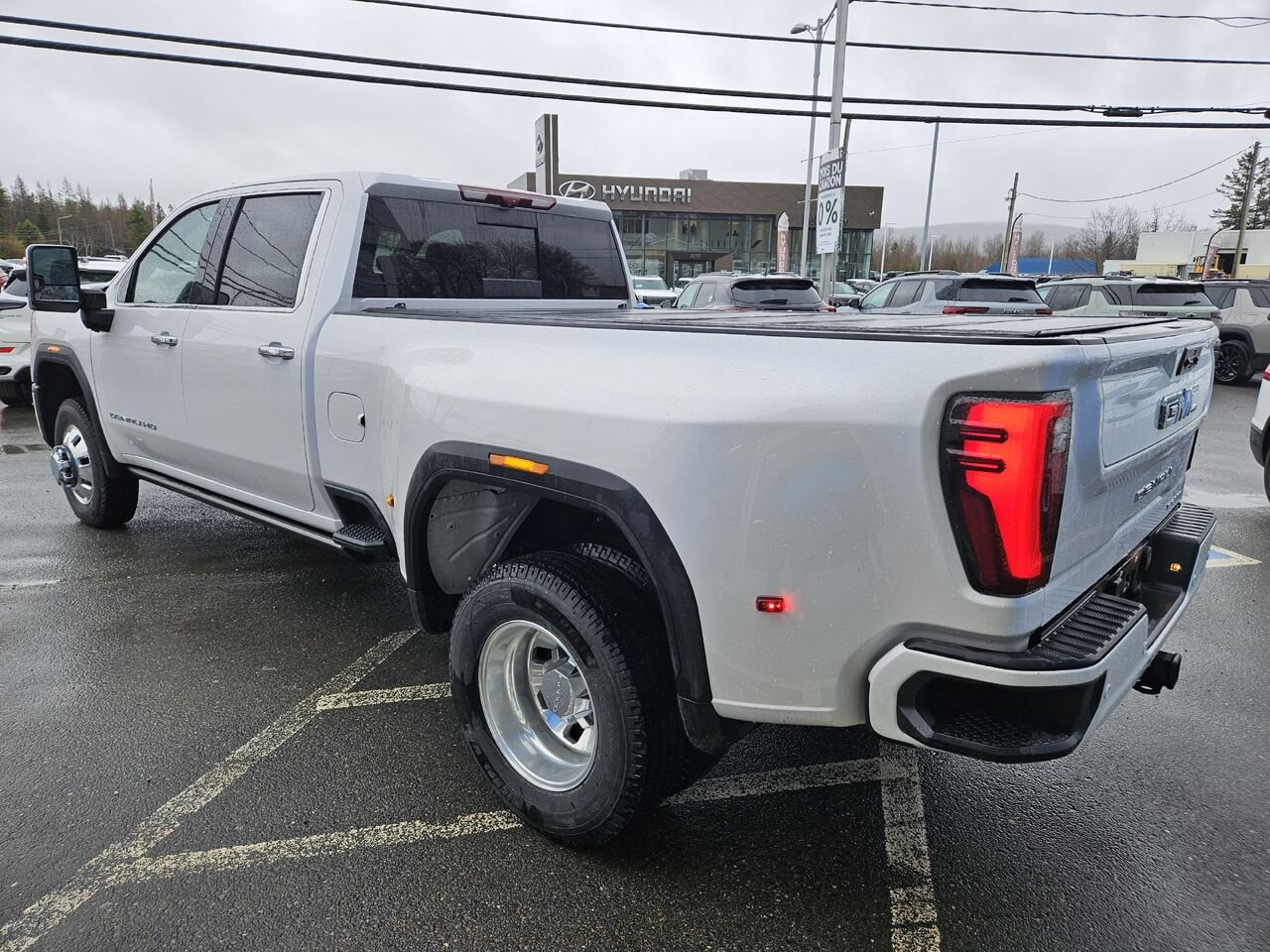 GMC Sierra 3500HD Denali Ultimate cabine multiplace 4RM 172 po 2025 Blanc Thetford Mines - photo #7