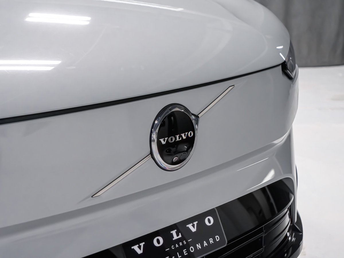 2025 Volvo EX90 ULTRA Grey Montreal - photo #9