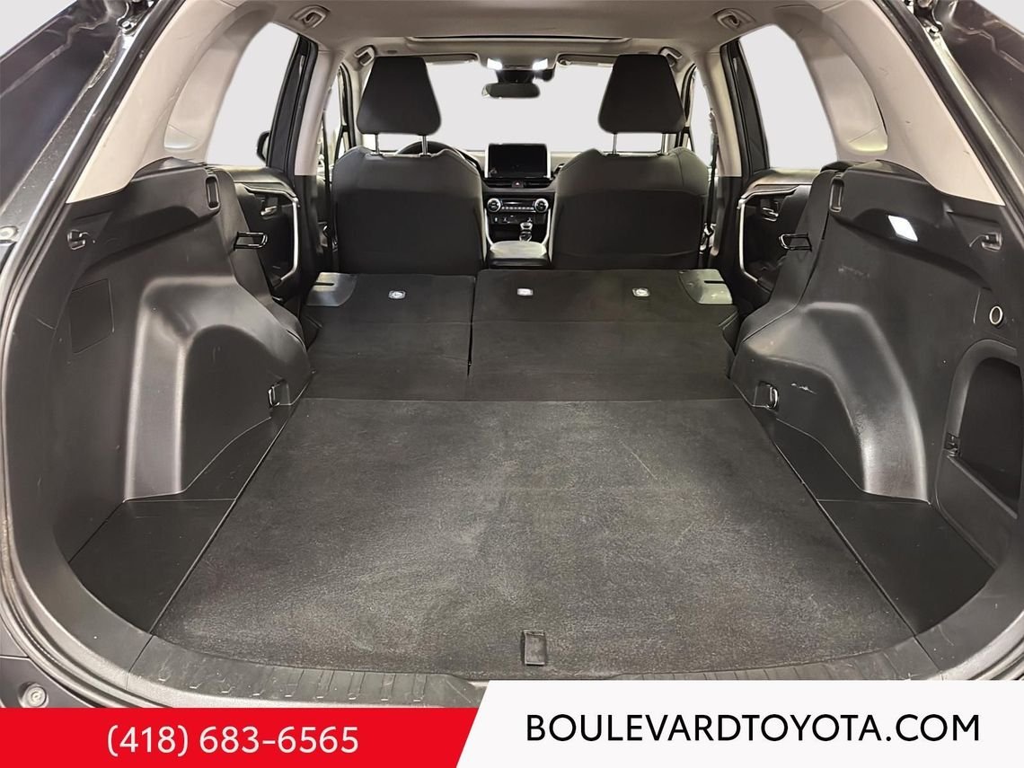 Toyota RAV4 99232A-83 | XLE, AWD 2023 Gris Québec - photo #33