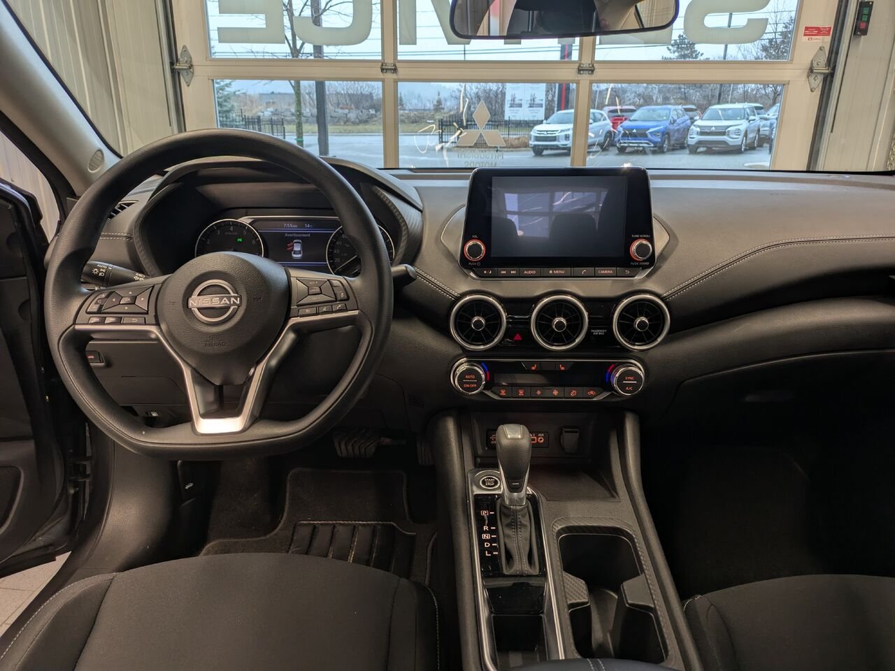 2025 Nissan Sentra Grey Gatineau - photo #11