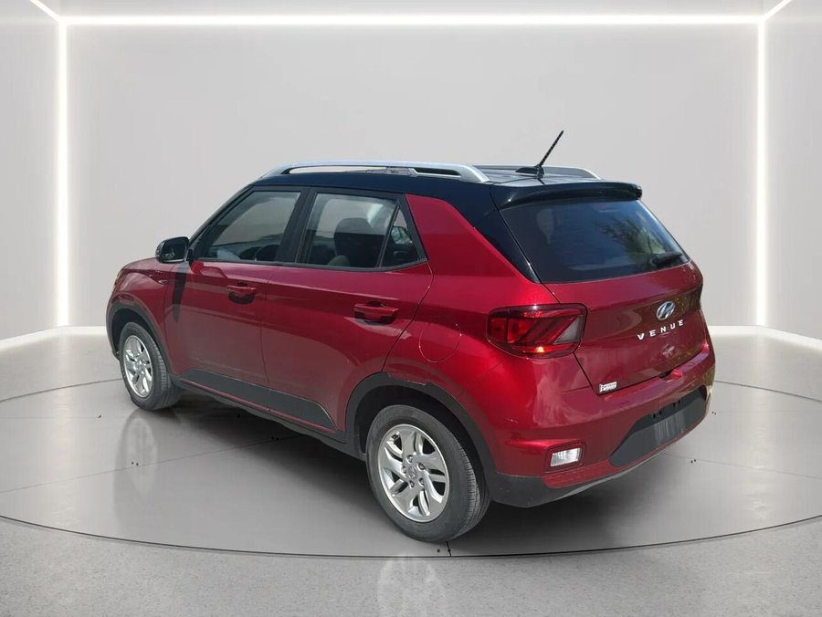 2023 Hyundai Venue 2023 Red