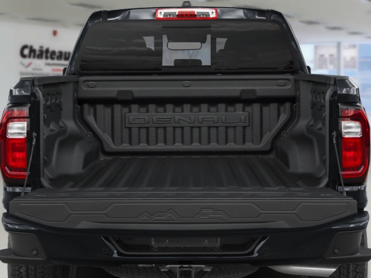 GMC Canyon Denali cabine multiplace 4RM 2026 Noir onyx Châteauguay - photo #10
