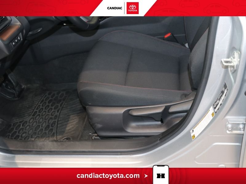 2023 Toyota Prius Silver Laval - photo #16