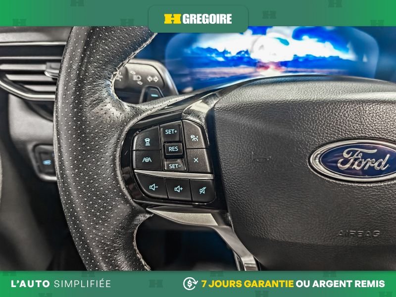 2022 Ford Explorer White Blainville - photo #13