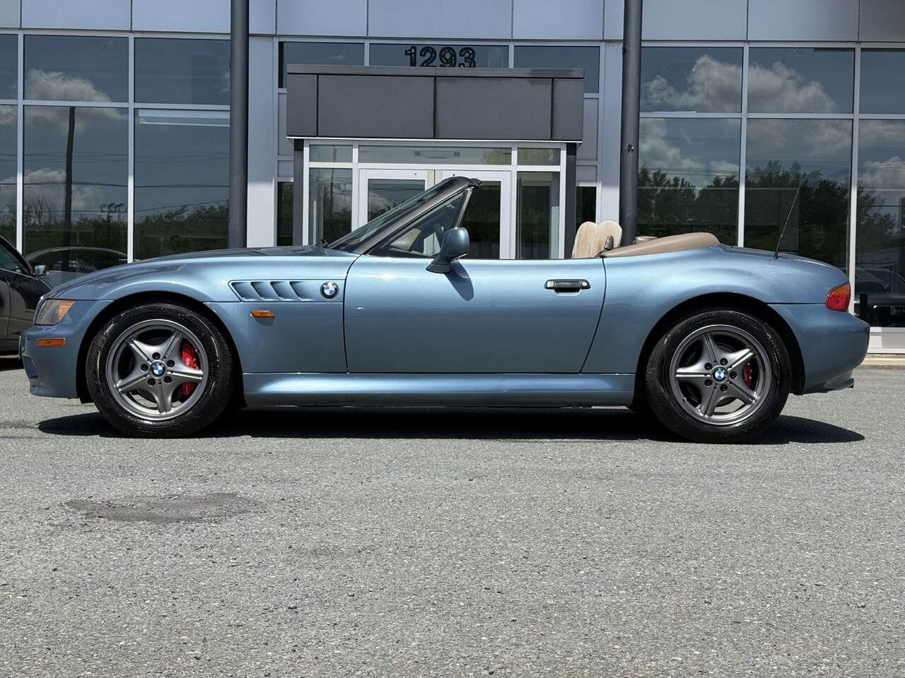 1996 BMW Z3 Roadster Granby - photo #2
