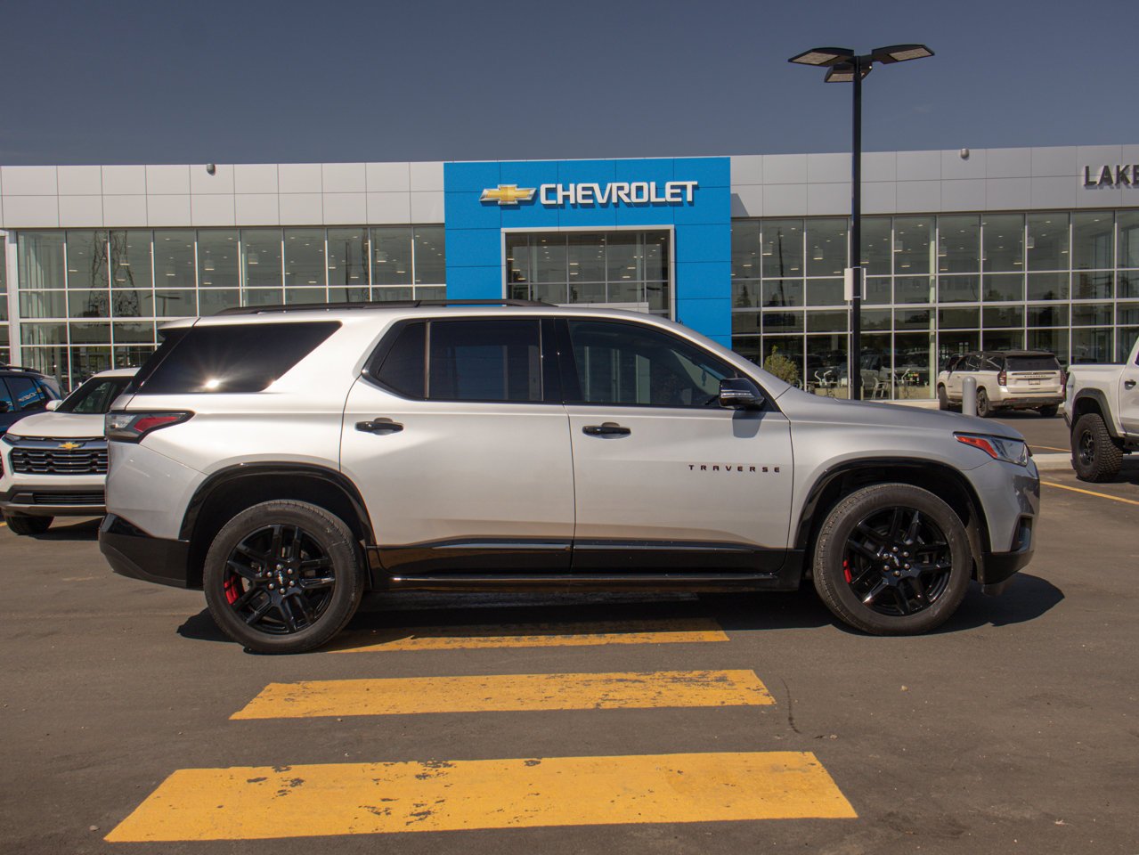 2019 Chevrolet Traverse AWD 4dr Premier w/1LZ Grey Sherwood Park - photo #12