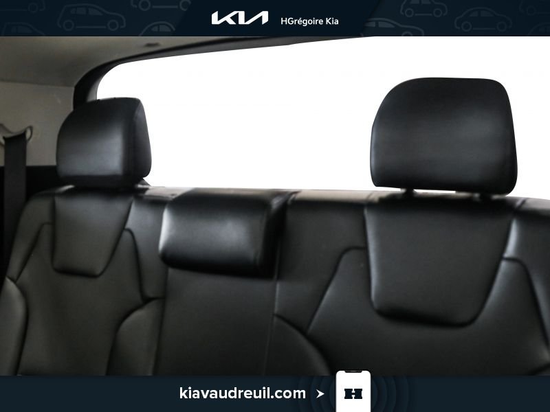 Kia Telluride KH7926 | SX*** CUIR/ GPS/ BANC CHAFFANT/ VITRE TEINTER*** 2023 Blanc Laval - photo #28